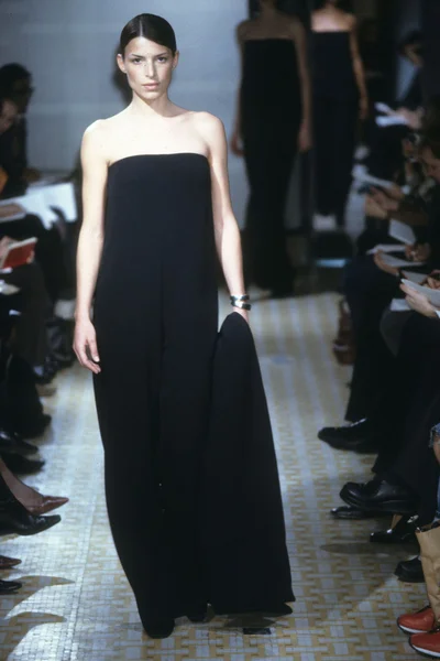 Look 32